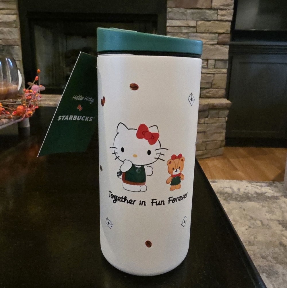 Starbucks Hello Kitty Stainless Tumbler-NWT